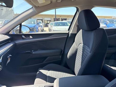 New 2026 Kia K5 LXS FWD image 18
