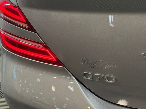 Used 2025 Genesis G70 2.5T image 34