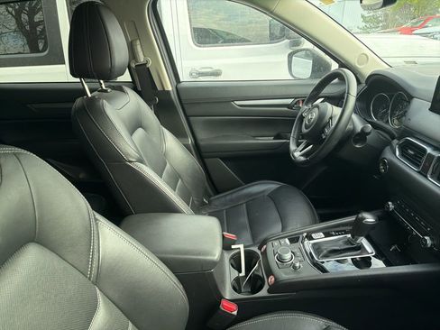 Used 2025 MAZDA CX-5 AWD 2.5 S w/ Preferred Package image 4