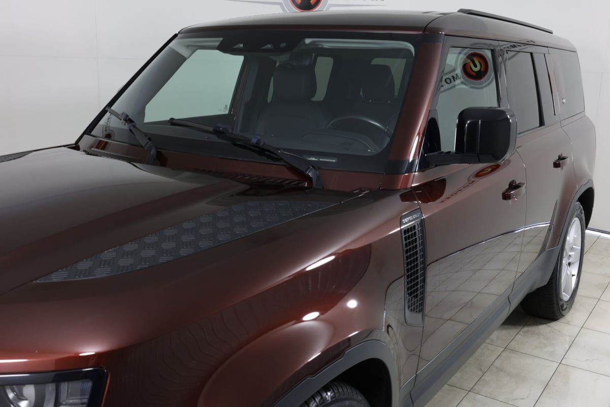 Used 2023 Land Rover Defender 130 First Edition AWD/4WD image 48