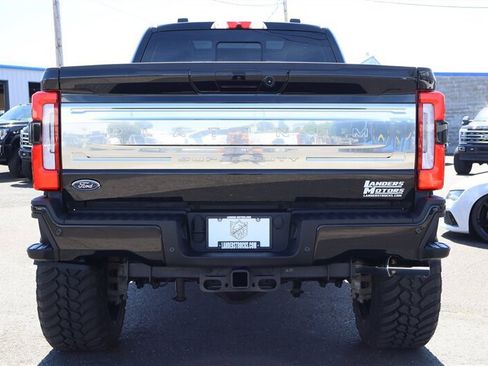 Used 2025 Ford F350 Platinum w/ Platinum Plus Package AWD/4WD image 4