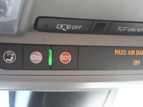 Used 2025 Chevrolet Blazer LT image 29