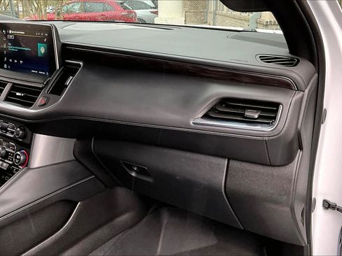 Used 2024 Chevrolet Tahoe Z71 image 17