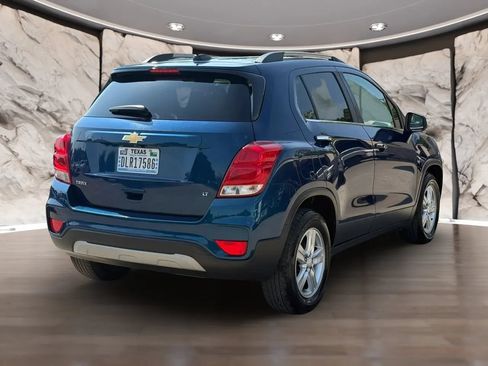 Used 2019 Chevrolet Trax LT w/ LT Convenience Package FWD image 6