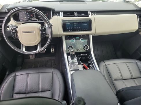 Used 2022 Land Rover Range Rover Sport HSE Silver Edition image 18