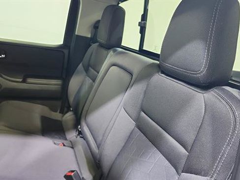 Certified 2025 Nissan Frontier SV w/ SV Convenience Package RWD image 21