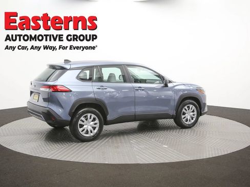 Used 2025 Toyota Corolla Cross L FWD image 35