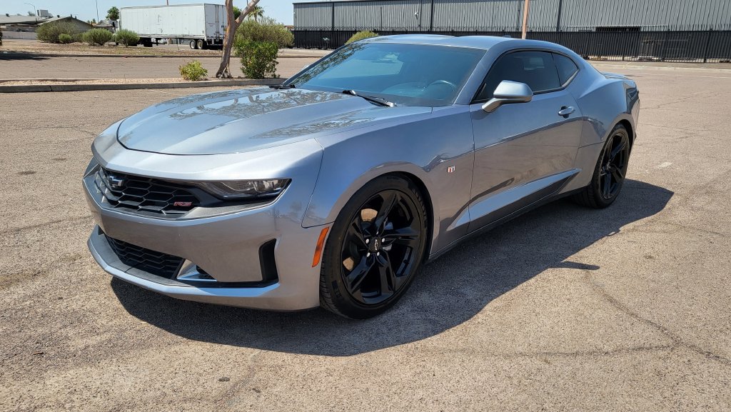 Used 2022 Chevrolet Camaro LT w/ RS Package RWD image 4