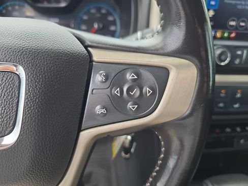 Certified 2021 GMC Canyon Denali RWD image 25