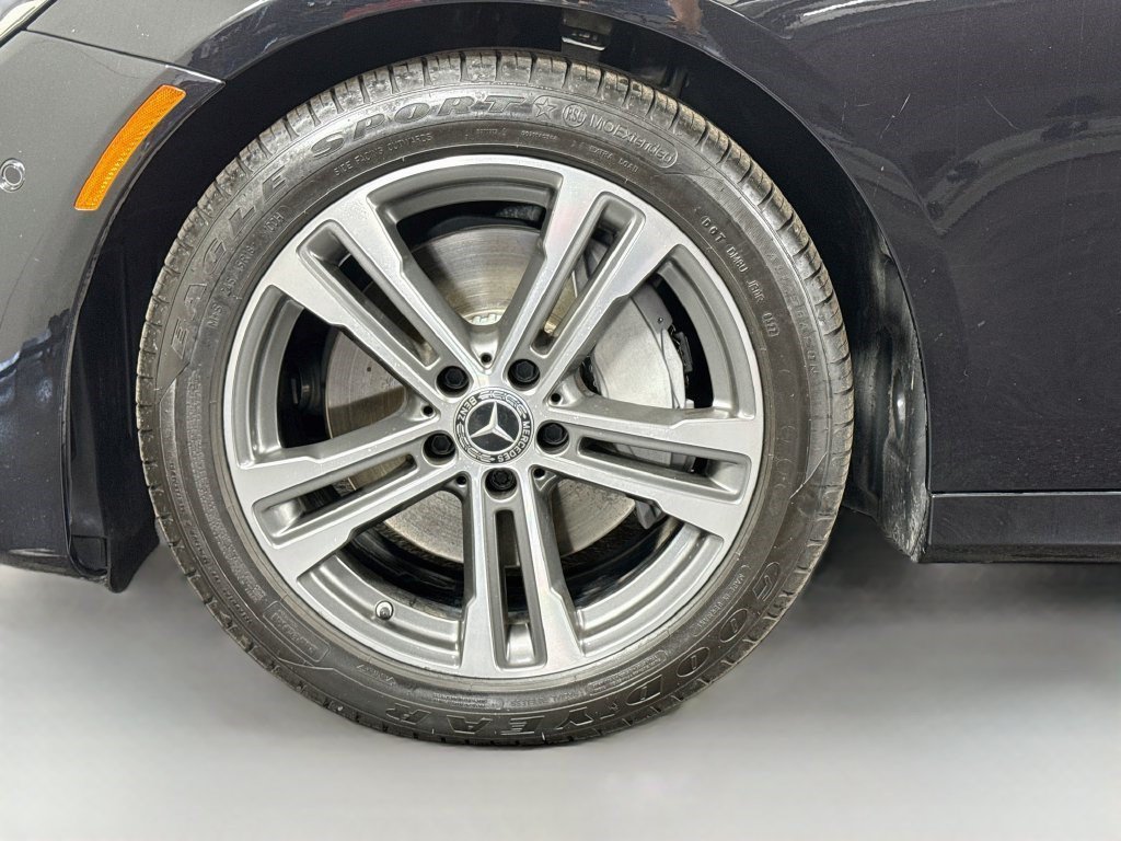 Used 2022 Mercedes-Benz E 350 Sedan w/ Driver Assistance Package image 36