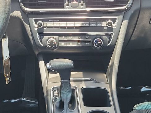 Used 2020 Kia Optima LX FWD image 14