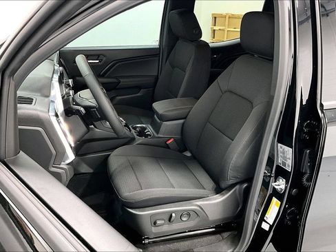 New 2026 GMC Canyon Elevation w/ Convenience Package RWD image 24