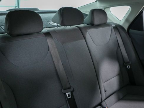 Used 2025 Kia K4 FWD image 27