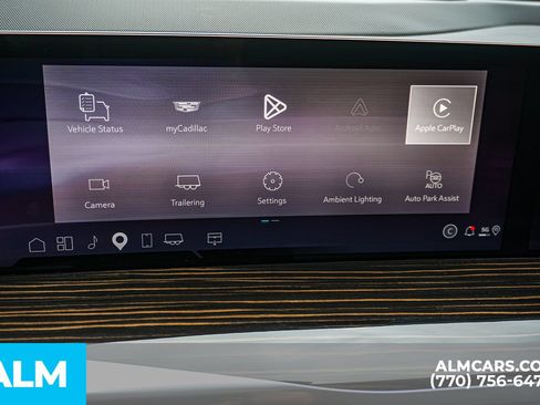 Used 2026 Cadillac Escalade 4WD image 41