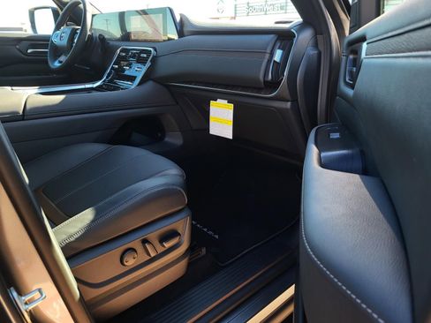 New 2026 Nissan Armada SL w/ Captain's Chari Seat Package image 13