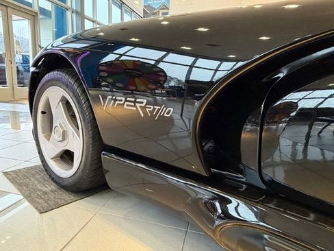 Used 1994 Dodge Viper RT/10 image 12