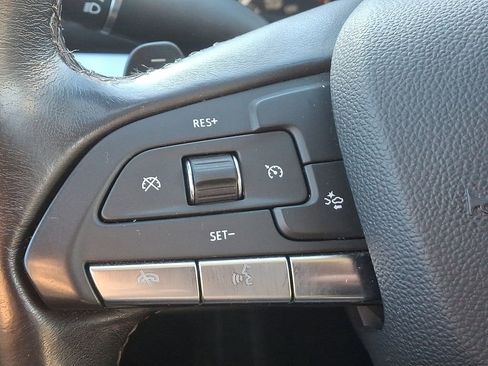 Certified 2022 Cadillac XT4 Luxury image 21