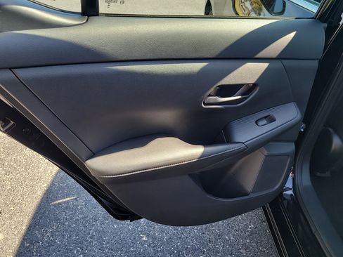 Used 2025 Nissan Sentra SV w/ All-Weather Package image 11