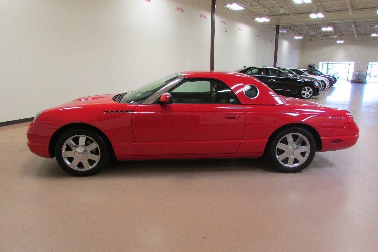 Used 2002 Ford Thunderbird RWD image 16
