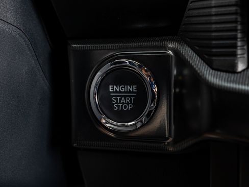 Used 2025 Ford F150 Raptor image 23