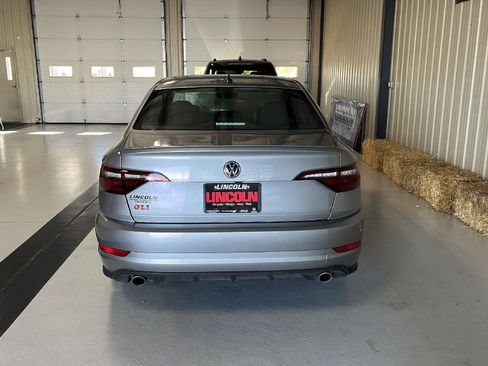 Used 2021 Volkswagen Jetta GLI Autobahn image 8