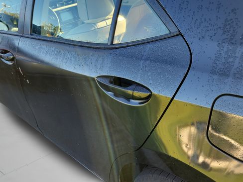 Used 2019 Toyota Corolla LE FWD image 27