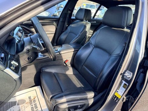 Used 2016 BMW 550i xDrive Sedan image 18