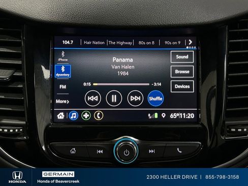 Used 2020 Chevrolet Trax LT w/ LT Convenience Package image 22