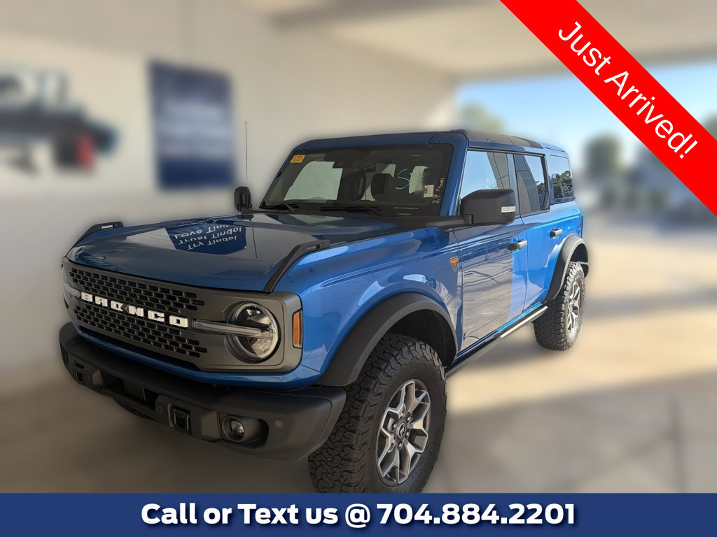 Used 2025 Ford Bronco Badlands AWD/4WD image 1