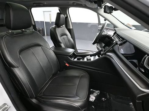Used 2023 Jeep Grand Cherokee 4WD 4xe w/ Luxury Tech Group II image 52