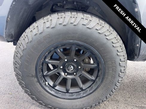 Used 2019 Toyota Tacoma SR w/ SR Convenience Package image 7