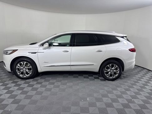 Used 2020 Buick Enclave Avenir w/ Avenir Technology Package image 6
