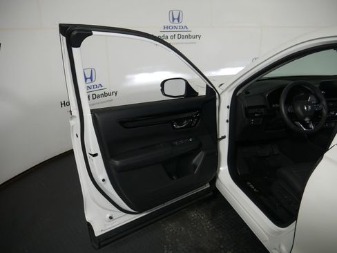 Used 2023 Honda CR-V EX-L image 10