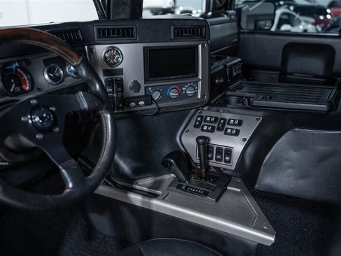 Used 2006 HUMMER H1 4-Door Wagon AWD/4WD image 57