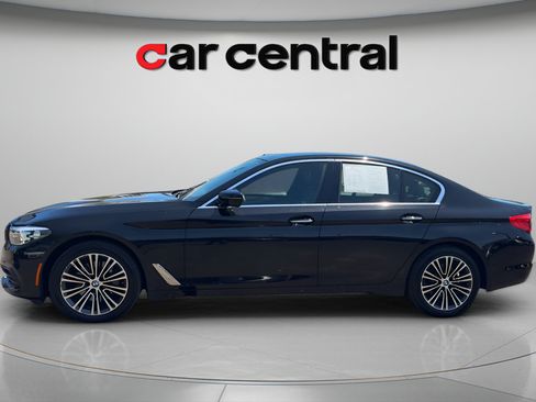 Used 2018 BMW 530i xDrive AWD/4WD image 2