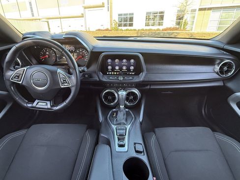 Used 2019 Chevrolet Camaro SS image 22