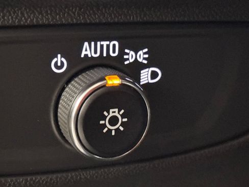 Used 2024 Chevrolet Equinox LT w/ LPO, Floor Liner Package AWD/4WD image 30