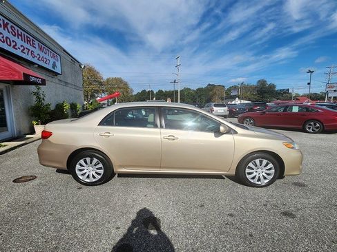 Used 2013 Toyota Corolla L image 8