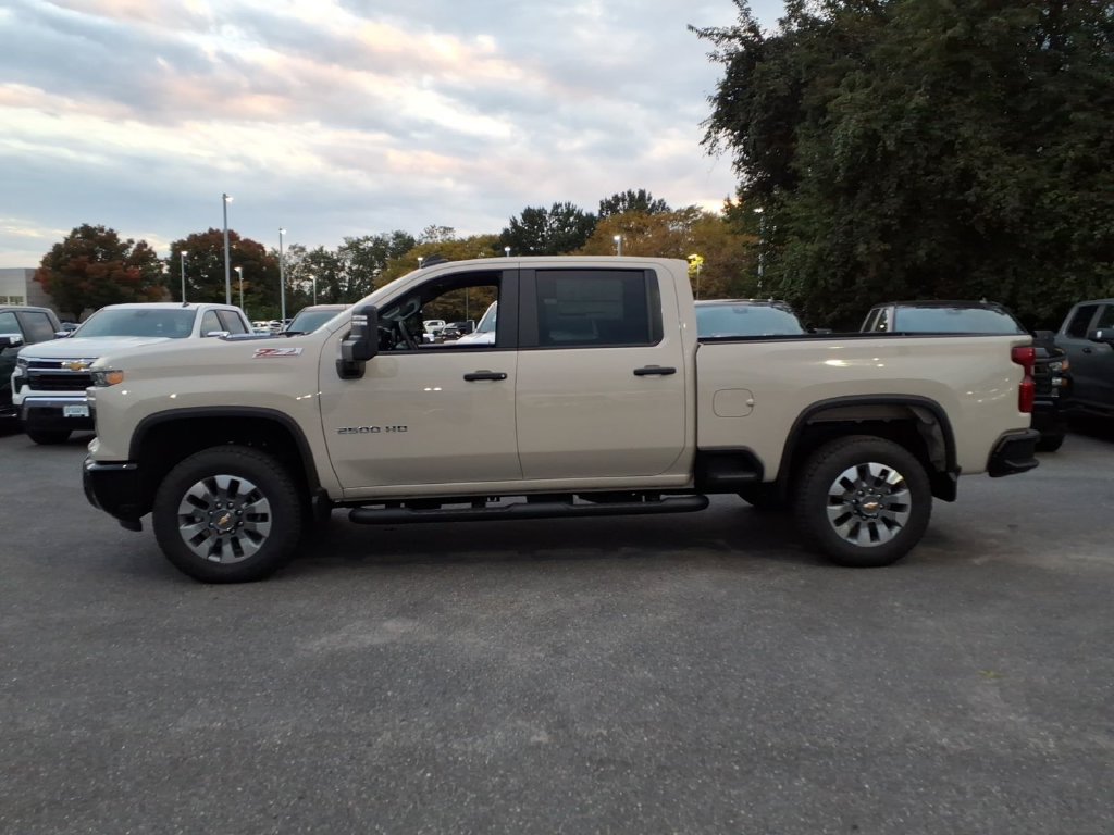 New 2026 Chevrolet Silverado 2500 Custom w/ Custom Value Package AWD/4WD image 6
