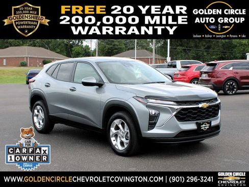Used 2024 Chevrolet Trax LS w/ LS Convenience Package FWD image 1