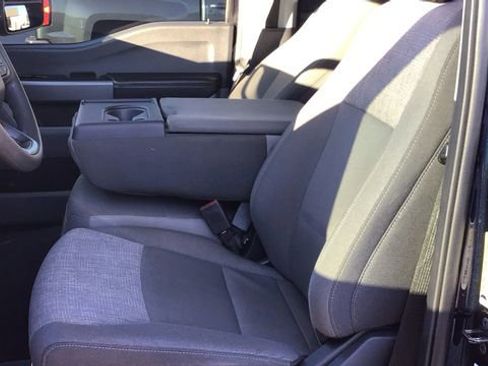 Used 2025 Ford F250 XLT image 21