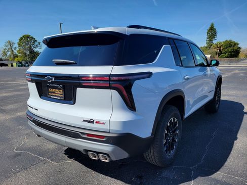 New 2026 Chevrolet Traverse Z71 w/ Enhanced Driving Package AWD/4WD image 5
