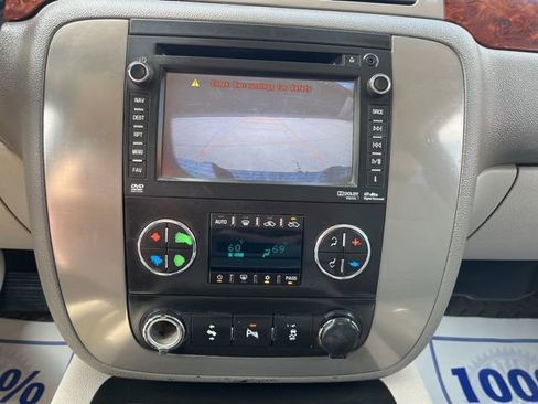 Used 2013 GMC Sierra 2500 SLT w/ Entertainment Package AWD/4WD image 29
