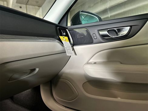 New 2026 Volvo V60 B5 Cross Country Plus w/ Protection Package Premier image 18