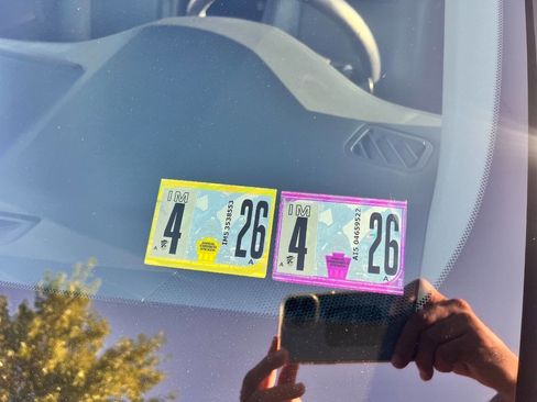 Used 2017 Toyota Highlander XLE image 12