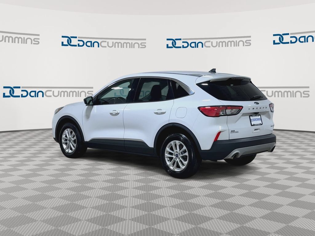 Used 2022 Ford Escape SE AWD/4WD image 6