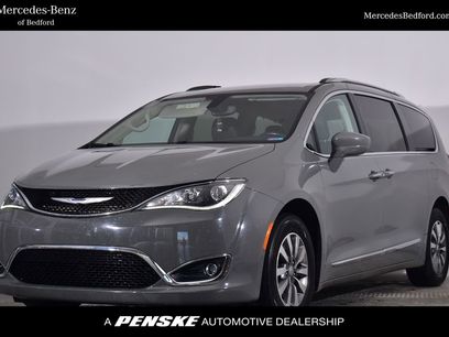 Used 2020 Chrysler Pacifica Touring-L Plus