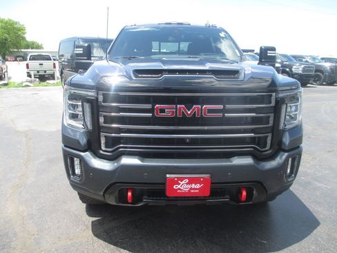 Used 2020 GMC Sierra 3500 AT4 w/ AT4 Premium Package AWD/4WD image 14