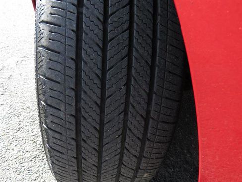 Used 2023 Volkswagen Jetta SE w/ Panoramic Sunroof Package image 22