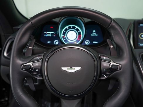 Used 2022 Aston Martin DBS Superleggera Volante RWD image 46